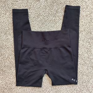 ACTA Black Perforated Leggings Small